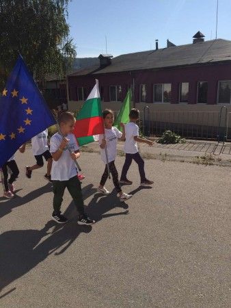 ДГ "Здравец" се включи в "Европейски ден на спорта в училище" 3