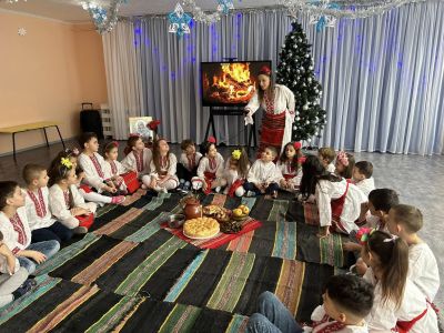 "Трапезата на Бъдни вечер" НП "Хубаво е в детската градина" 5